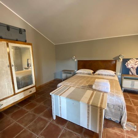 Casale Cialifone Villa Alanno Buitenkant foto